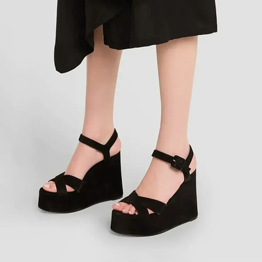 NWT$1,195 CHRISTIAN LOUBOUTIN Supramariza Black Velvet Wedge Heel Sandals Sz 39